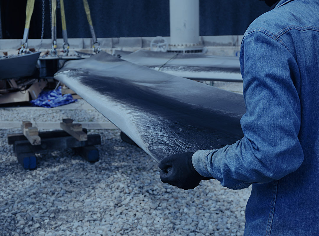 A  UPM Mechanical HVAC technician works on a HVAC/R Service & Maintenance project.